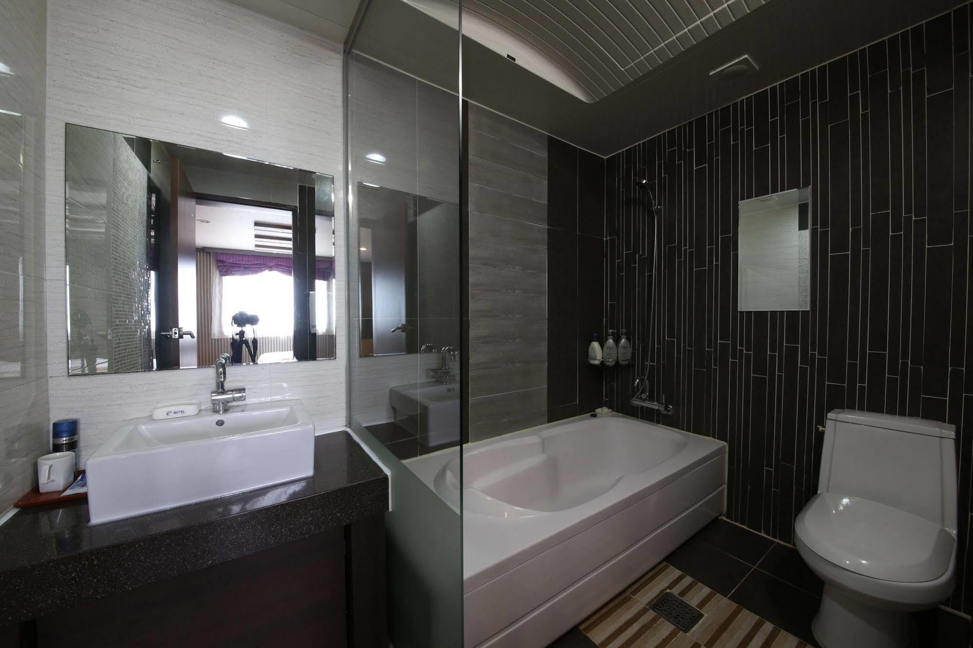 Yes Motel Gunsan Exterior foto